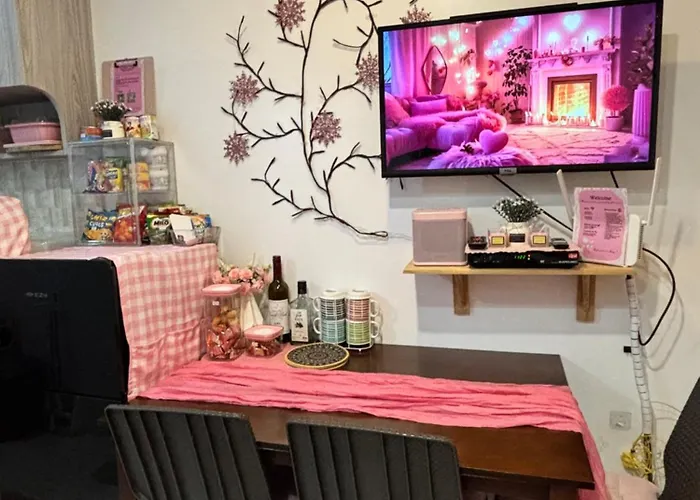Aparthotel Joy's Haven At Victoria Sports Tower 4*
